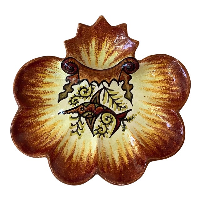 1930 Fouillen Quimper Faience French Oyster Plate For Sale
