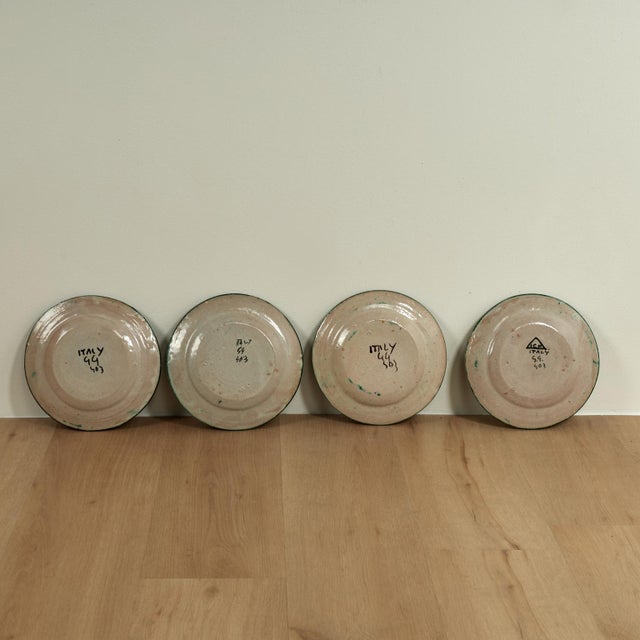 Set of Eight Vintage Italian Dishes With African Animals For Sale - Image 11 of 16