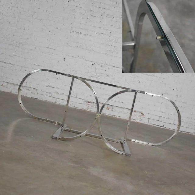 Mid-Century Modern to Modern Polished Chrome Oval Sofa or Console Table For Sale - Image 11 of 12