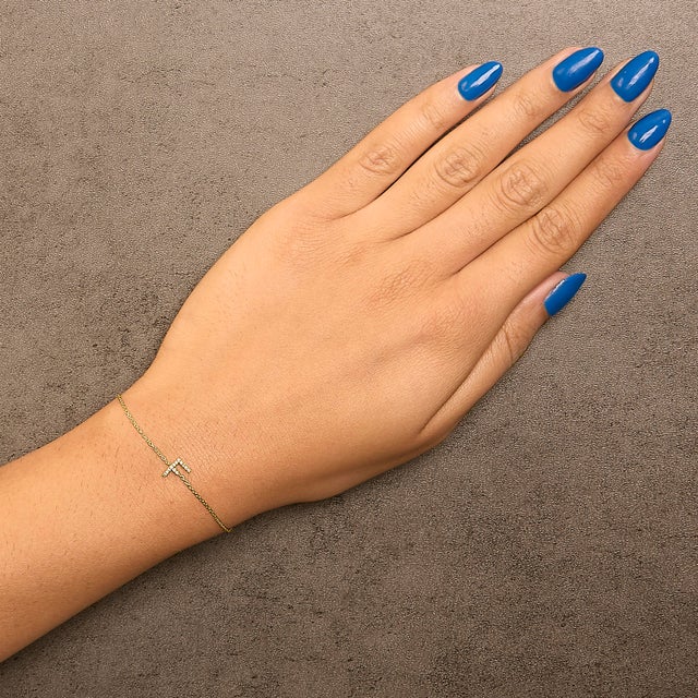 Early 21st Century 10K Yellow Gold Diamond Accent "F" Initial Charm and Link Bracelet For Sale - Image 5 of 6