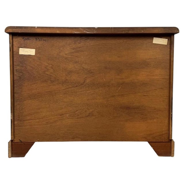 English Inlaid Mahogany Cupboard with Satinwood Stringing For Sale - Image 9 of 13
