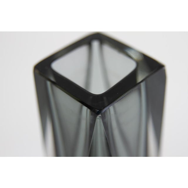 Glass Italian Murano Faceted Sommerso Glass Vase by Flavio Poli for Alessandro Mandruzzato, 1970s For Sale - Image 7 of 16