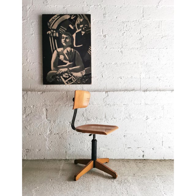 Mid-Century Modern Vintage Model No. 364 Swivel Chair, 1950s For Sale - Image 3 of 13