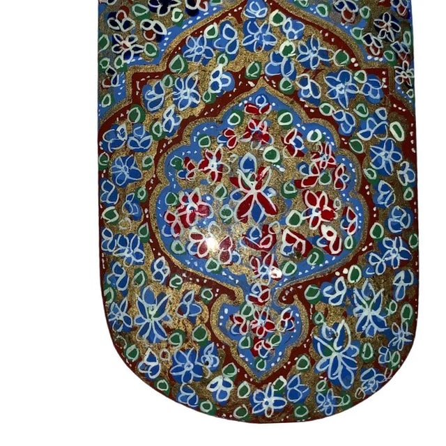 size 8' W X 2' D X 1'5'' H