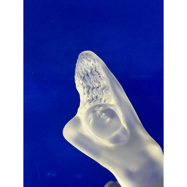 1990s Vintage Lalique France Frosted Crystal "Chrysis" Nude Woman Figurine Signed For Sale - Image 5 of 9