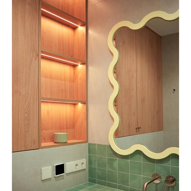 Not Yet Made - Made To Order Wall Luxury Wavy Mirror - Hvyli 10 by Oitoproducts For Sale - Image 5 of 17