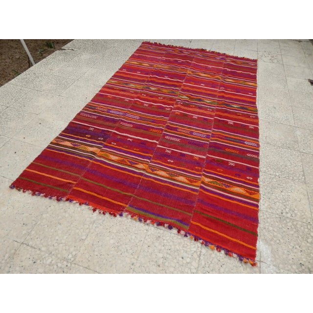 Mid-Century Modern Turkish Jajim Kilim Rug 4'11" X 8'1" For Sale - Image 3 of 12
