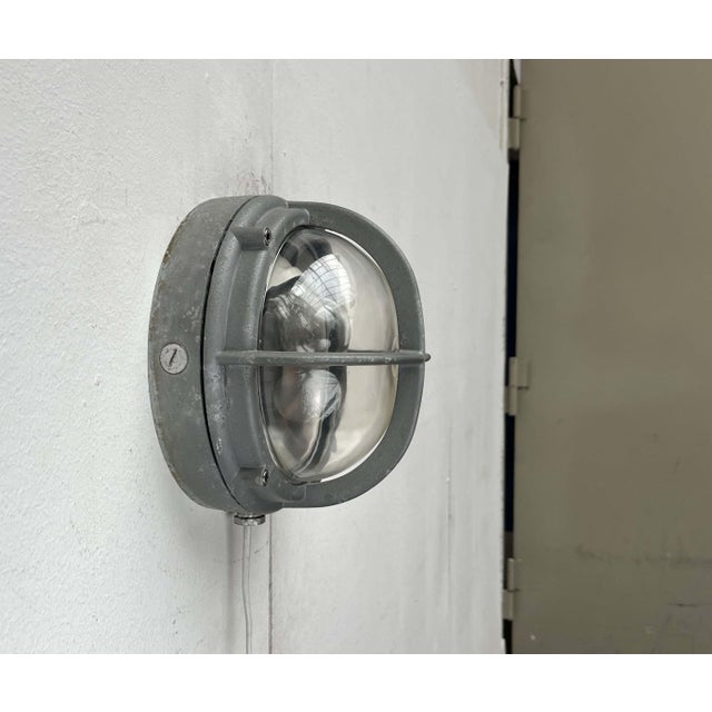 Mid-Century Modern Danish Outdoor Skot Wall Lamp in Metal by Lauritz Knudsen for Louis Poulsen, 1960s For Sale - Image 9 of 18