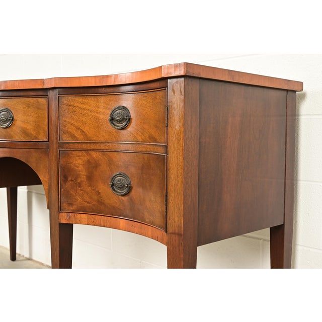Baker Furniture Style Georgian Flame Mahogany Serpentine Front Sideboard Credenza For Sale - Image 9 of 13