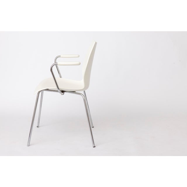 Kartell Italian Modern Maui Chair by Vico Magistretti for Kartell, 1990s For Sale - Image 4 of 10