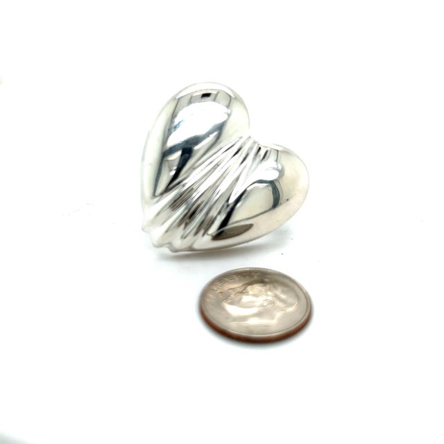 1990s Tiffany & Co Estate Large Puffed Heart Brooch Pin Silver For Sale - Image 10 of 10