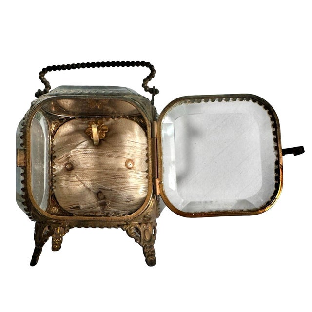 Antique 1900 Paris Exposition Glass & Gilt Jewelry Watch Box Palais De L’Électricité For Sale - Image 11 of 12