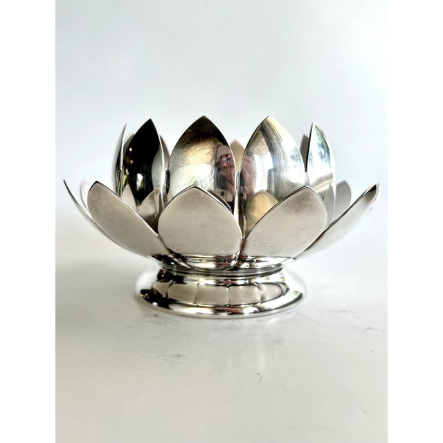 Chinoiserie Mid 20th Century Vintage Reed & Baron Silverplate Lotus Flower Vase For Sale - Image 3 of 12