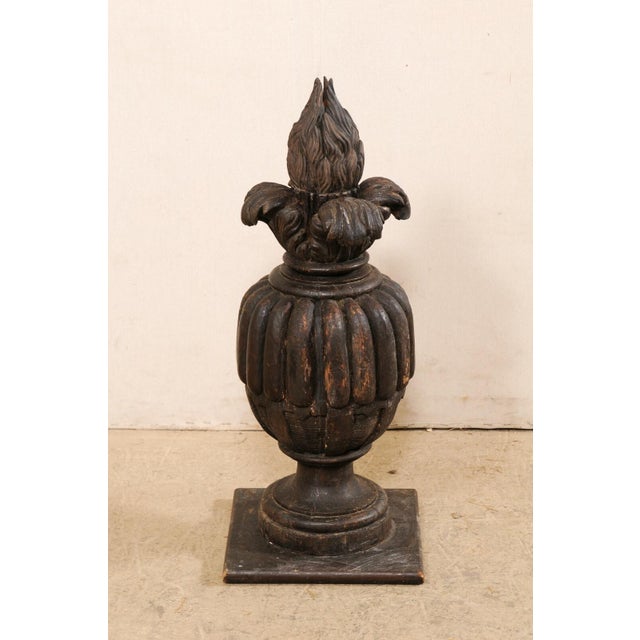 Italian 19th Century Urn Carved Finial For Sale - Image 4 of 10