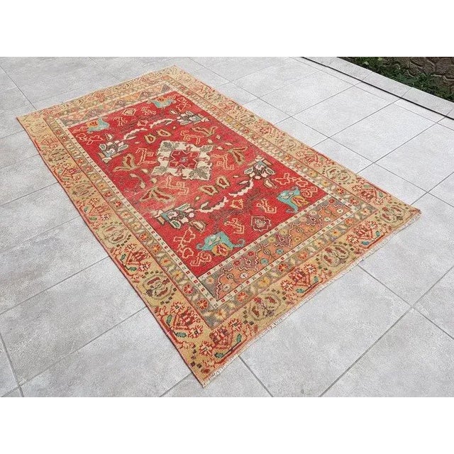 This is a vintage Turkish handwoven Anatolian OUSHAK rug. We collect Vintage rugs from Anatolia, which is the eastern part