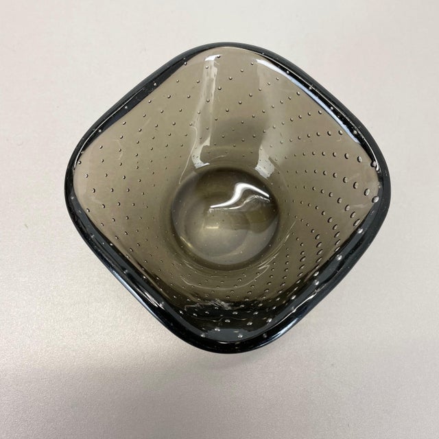 Green Green Glass Bullicante Bowl or Ashtray attributed to Venini, Italy, 1970s For Sale - Image 8 of 18