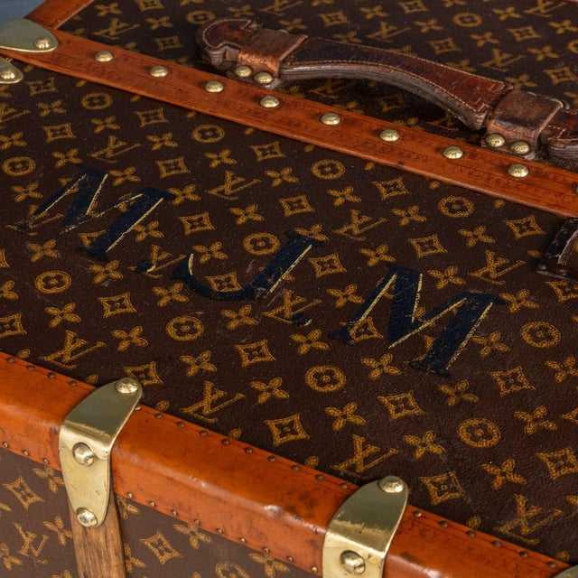 20th Century Wardrobe Trunk in Monogram Canvas from Louis Vuitton, France, 1930 For Sale - Image 11 of 18