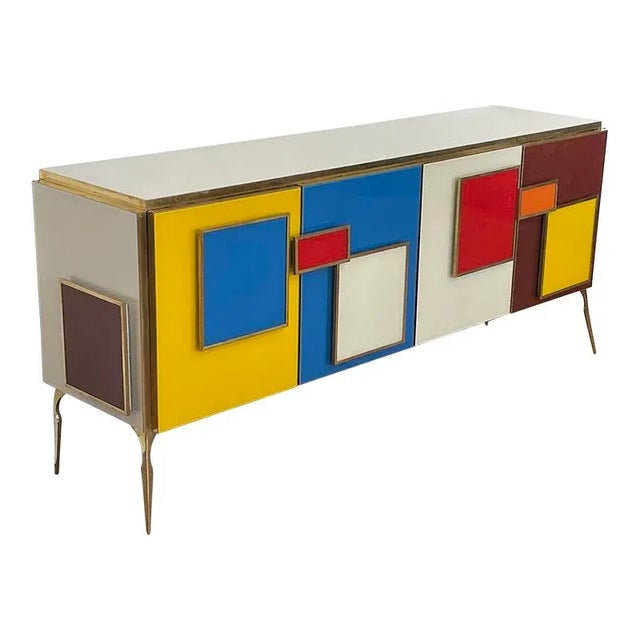 Four -door sideboard and an internal shelf, entirely handmade, with a wood -coated wood structure; Profiles, handles and...