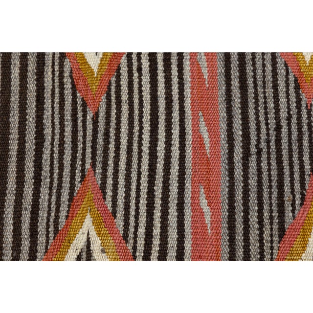 Contemporary Southwest Navajo-Style Wool Rug With Geometric Diamond Motifs For Sale - Image 4 of 8