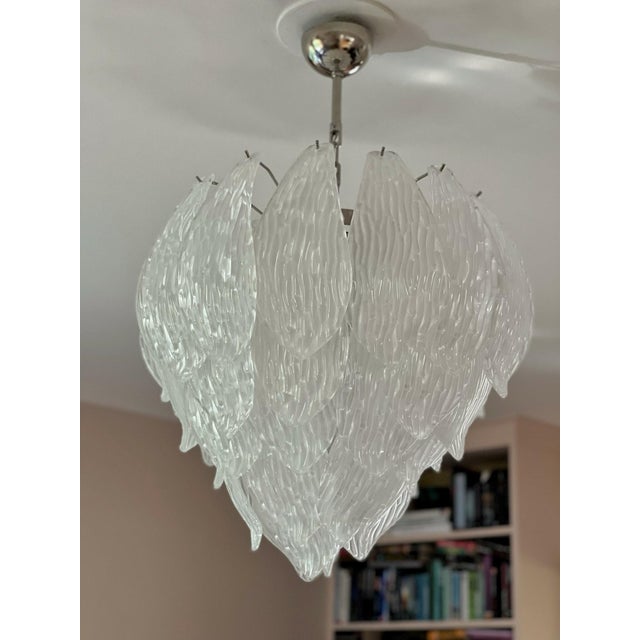 Tulip Murano Chandelier For Sale - Image 11 of 16