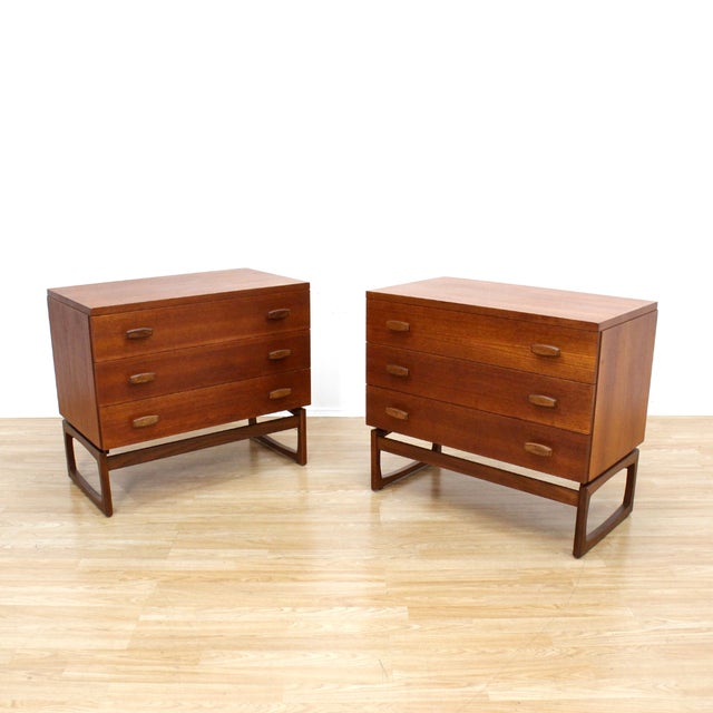 1960s 1960s Pair of Quadrille Teak Nightstands by G Plan For Sale - Image 5 of 12