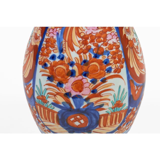 Antique Imari Baluster Shaped Vase For Sale In Boston - Image 6 of 9
