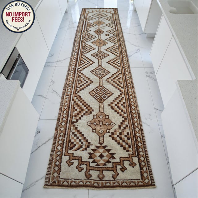 1970s Pure Natural Undyed Wool Hand-Knotted Turkish Runner Rug Moroccan Style - 2′9″ × 12′8″ For Sale - Image 6 of 14