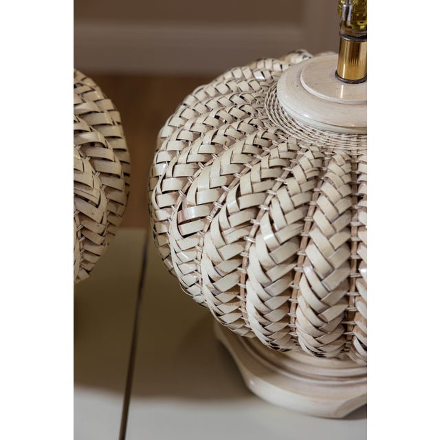 Vintage 1980s Organic Modern Ribbed Woven Wicker Melon Table Lamps, a Pair For Sale - Image 12 of 14