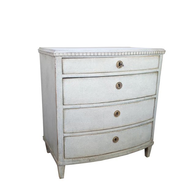 Original painted chest of drawers from the Louis Seize period, from Copenhagen, approx. The 1790s. The chest of drawers is...