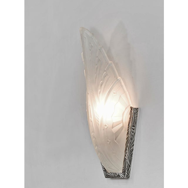 French Art Deco Wall Sconces by Verreries Des Hanots 1925 France - A Pair For Sale - Image 6 of 10
