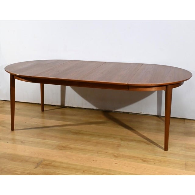 Scandinavian Teak Dining Room Table, 1970s For Sale - Image 4 of 18