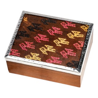 Wonderful Vintage Peruvian Keepsake Box Pre-Columbian Peru Textile Sterling Silver Wood Jewelry Desk Home Decor For Sale