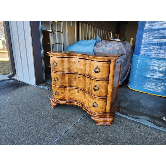 Brown Thomasville Tuscan-Style Large Entry Chest & Matching Mirror For Sale - Image 8 of 11
