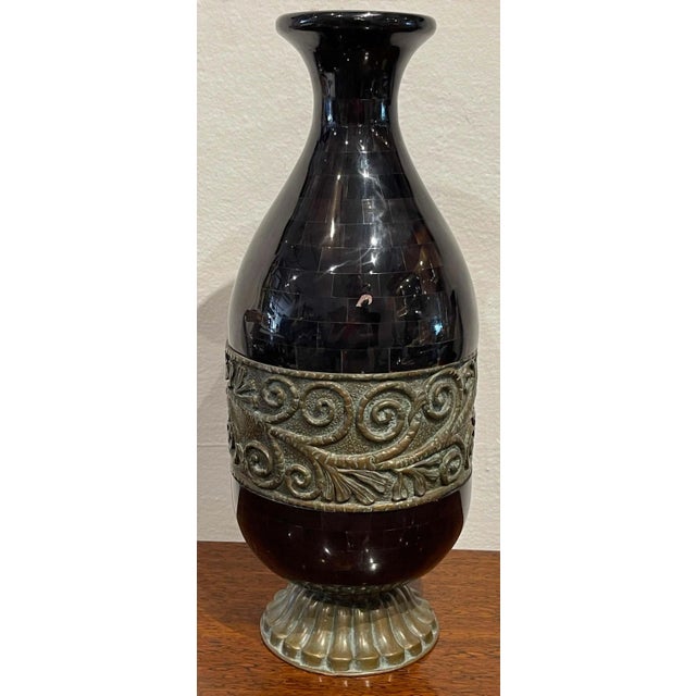 Modern Late 20th Century Modern Polished Horn & Bronze Vase by Maitland-Smith For Sale - Image 3 of 12