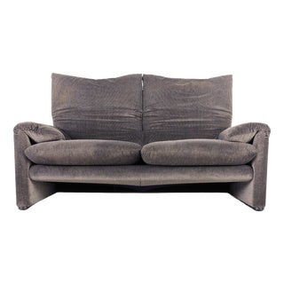 Maralunga Two-Seater Sofa by Vico Magistretti for Cassina For Sale