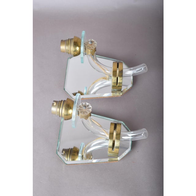 Art Deco French Mirrored Glass and Brass Wall Sconces, 1940s, Set of 2 For Sale - Image 3 of 17
