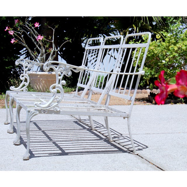Light Gray Vintage 1950s Cast Aluminum Patio Set | 5-Piece Outdoor Seating | Rocker Chairs + Bench + Glass Top Table | Hollywood Regency Garden Furniture For Sale - Image 8 of 18