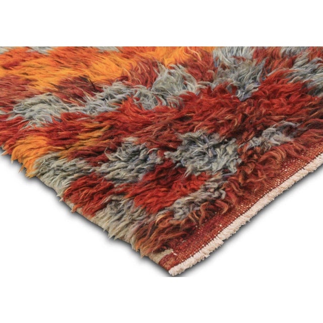 1960s Turkish Tulu Rug For Sale - Image 4 of 6