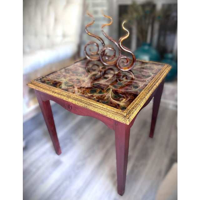 Late 20th Century Peruvian Reverse-Painted Glass Top Gilt Border Wood Side Tables Pair For Sale - Image 10 of 15