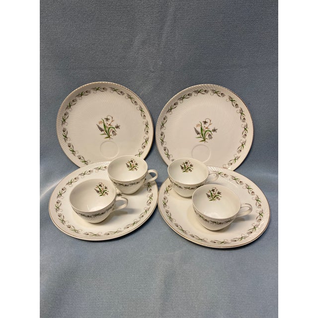 Luncheon Plate and Cup set. Four 9-inch Luncheon Plates and Four 2-7/8 inch Flat Coffee Cups. (8 pieces total) Fine...