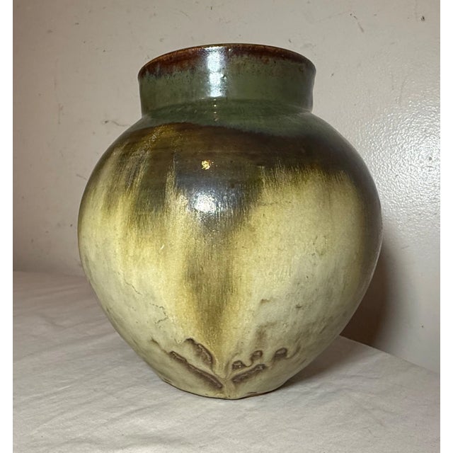 Vintage Handmade Drip Glaze Gerry Williams Pottery Earthenware Vase Sculpture For Sale - Image 9 of 13