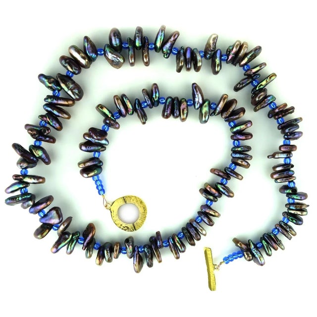 Blue 27 Inch Iridescent, Triangular Bronze-Green Pearl Necklace June Birthstone For Sale - Image 8 of 8