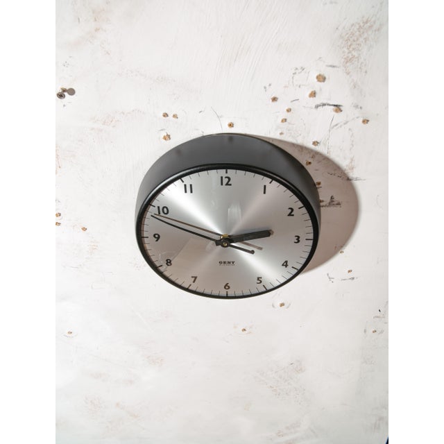Clock in Black from Gent of Leicester, England, 1960s For Sale - Image 4 of 11