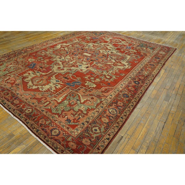 1880s Coral Classic Geometric Heriz Design Medallion Antique Persian Serapi Rug For Sale In New York - Image 6 of 10