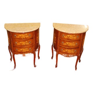Pair of Early 20th Century Marble Top Louis XV French Style Commode Nightstands For Sale