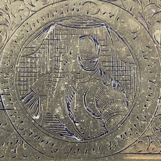 Dutch Engraved Brass Snuffbox, 1700 For Sale - Image 9 of 18