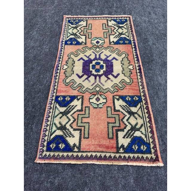 Turkish Yastik Rug 1'6" x 2'11" For Sale - Image 4 of 5