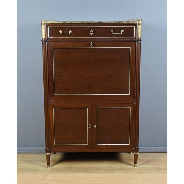 Louis XVI Mahogany Secretary, Late 18th Century For Sale - Image 5 of 18