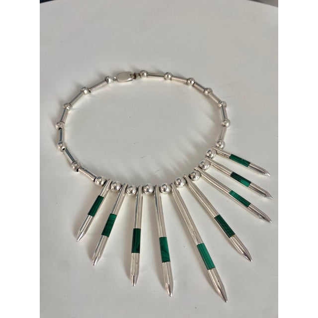Silver Taxco Sterling Silver + Malachite Modernist Necklace, Mexico 1970s For Sale - Image 8 of 13
