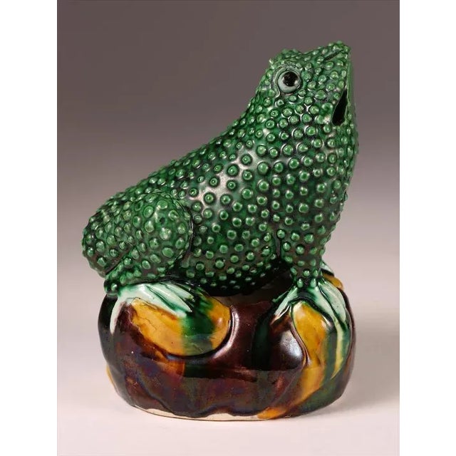 19th Century 19th Century Chinese Porcelain Famille Verte Glazed Frog Figure For Sale - Image 5 of 11